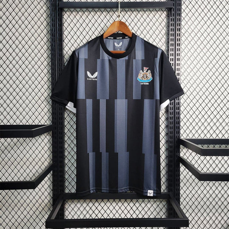 23-24 Newcastle Home Retro Football Shirt