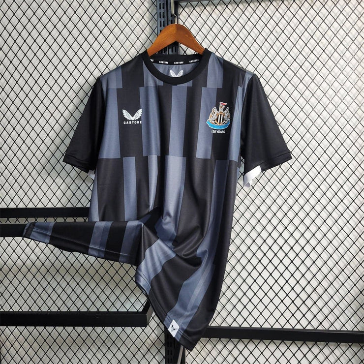 23-24 Newcastle Home Retro Football Shirt