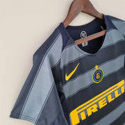 Inter Milan Vintage Away Shirt 2004-2005 Adriano 10-