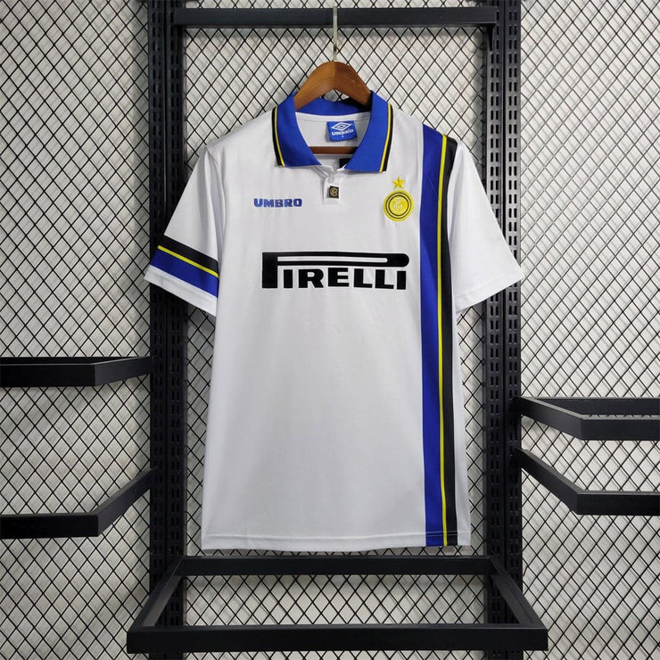 Pirelli Retro Tshirt Final League